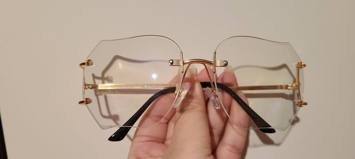 Funky Frame Shape Glasses