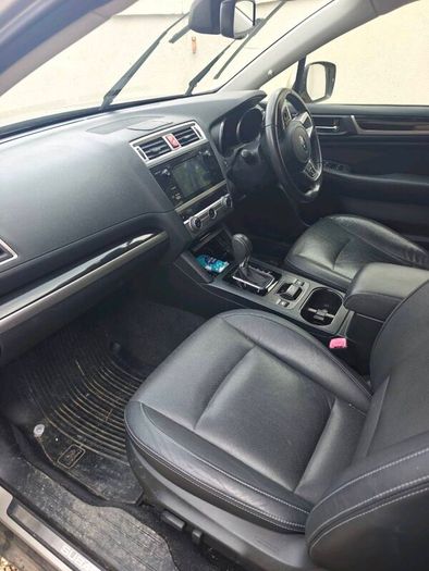 2018 Subaru Outback Premium 2.0D low mileage