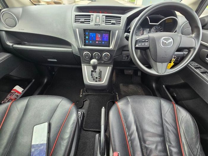 2015 Mazda Premacy