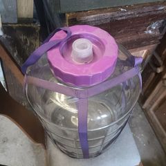 2x30l wine making balloon.