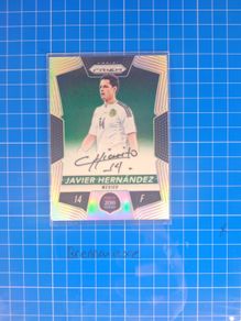 Javier Hernandez On card Autograph