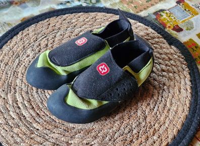 Rock Pillars Child Climbing Shoes