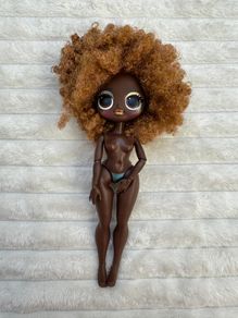LOL  L.O.L. Surprise OMG Royal Bee Fashion Doll Series 1 No Clothes Used Please see photos