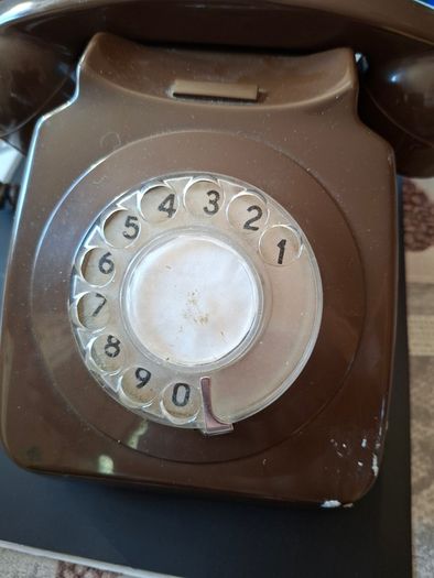 GPO 746 Rotary Dial Telephone, Vintage Model designed in a Classic Brown Finish, Beautiful Display for Props or shelf fillers of the olden days, postage available or collection