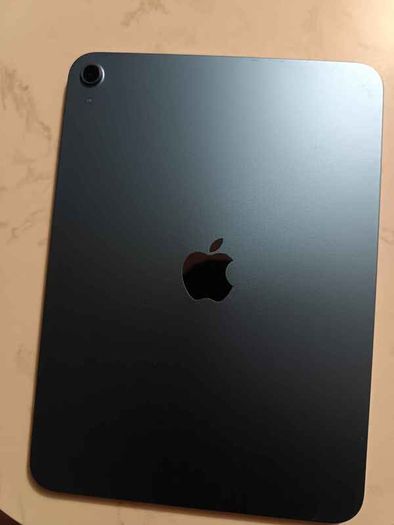 iPad 10 64gb non cellular