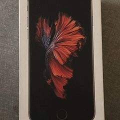 Like new in original box iPhone 6S with all extras