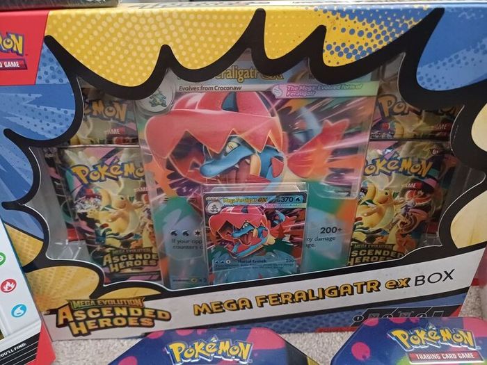 Pokemon collection 20 items