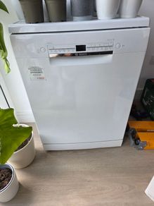 Bosch Series 2 freestanding dishwasher