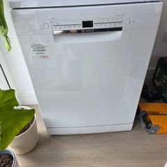 Bosch Series 2 freestanding dishwasher
