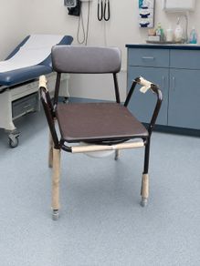 Commode Chair