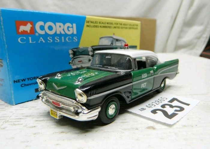 Corgi Chevy Police/ Fire Chief