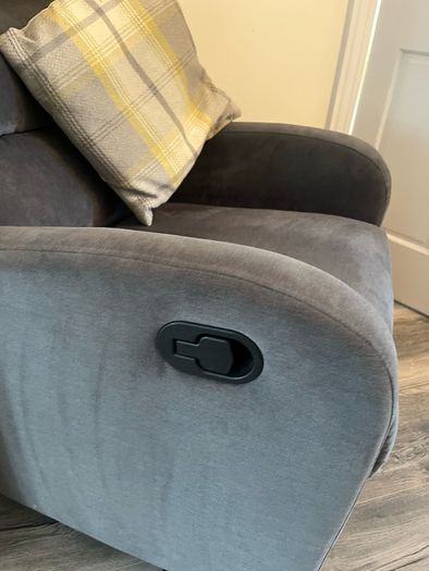 Recliner arm chair