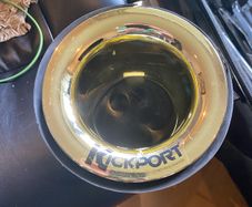 Few drum bits