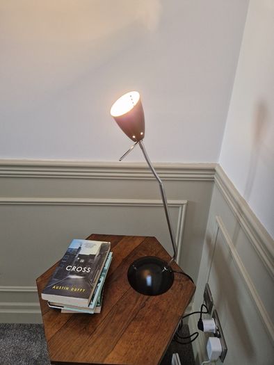 Vintage desk lamp, Sey Lumiere Hestia 1990,  Retro design bedside desk lamp.