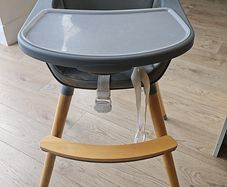 highchair