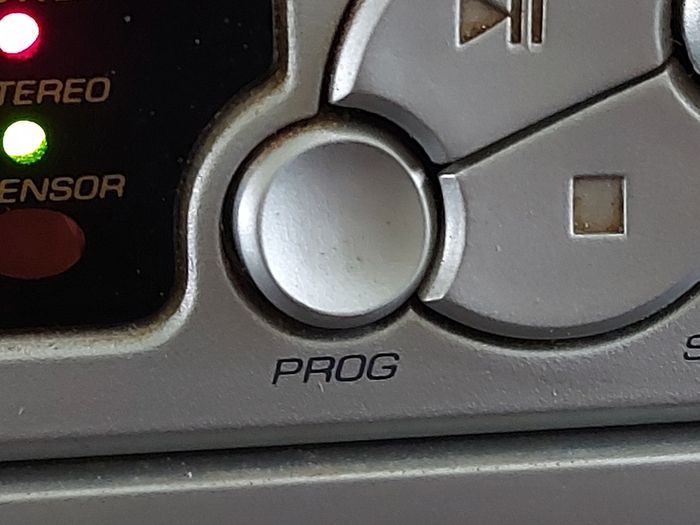 GOODMANS Stereo MW-FM CD, Tape Portable System Model GPS 327R, Fourway Speaker System, in excellent cosmetic condition