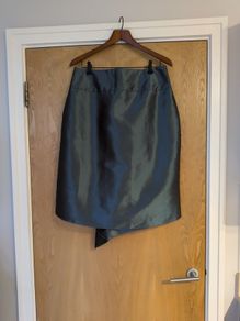 Sasha Shimmer Blue Lined  Skirt.   S.14.  B.N.W.T.