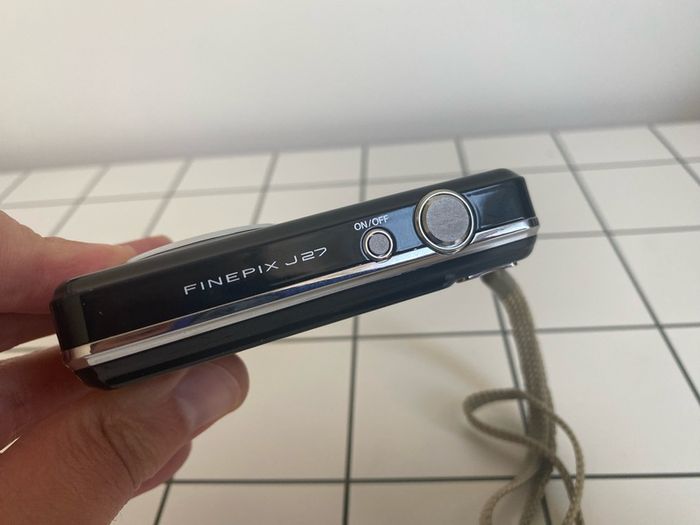 Fujifilm Digital Camera FinePix J27 10.2MP Black Tested
