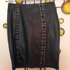 New Parisian UK 8 Faux Leather Skirt RRP 44 Euros