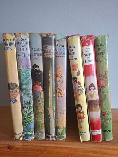 Bundle of Enid Blyton 70's hardback