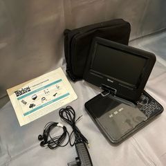 Portable dvd/usb/sd player