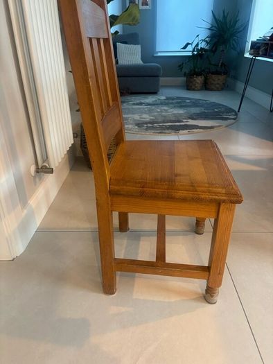 Farmhouse solid oak kitchen table and six chairs
