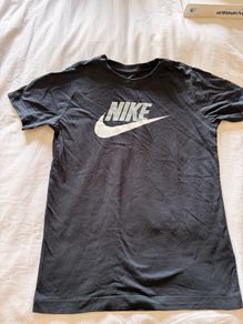 Nike T Shirt