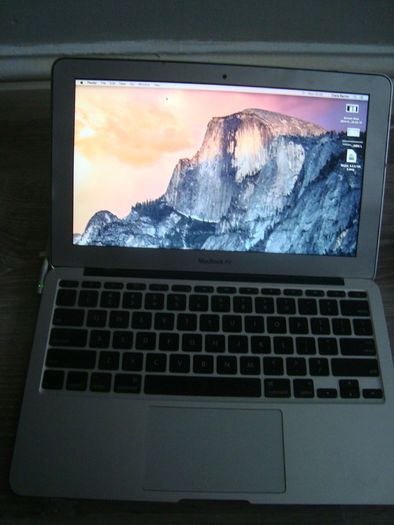 Laptop Apple Macbook Air 11" 2010, Intel @1.4ghz, 2gb Ddr2, 60gb ssd