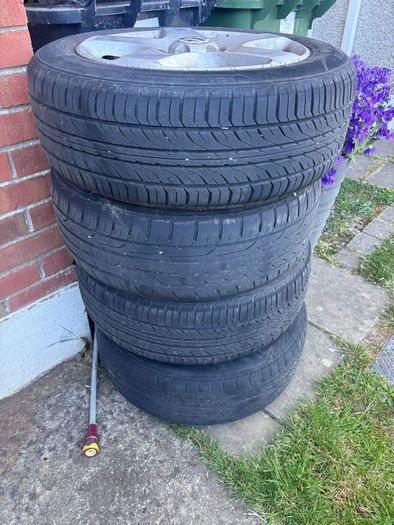 Volkswagen 17' tyres
