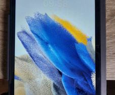 Samsung Galaxy Tab A8 32GB Wi-Fi + Genuine Samsung Case + Box