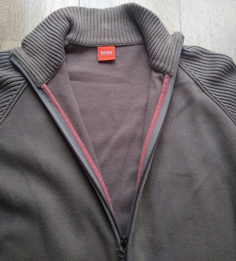 Hugo Boss Zip Up Cardigan Brown Size Small Great Condition