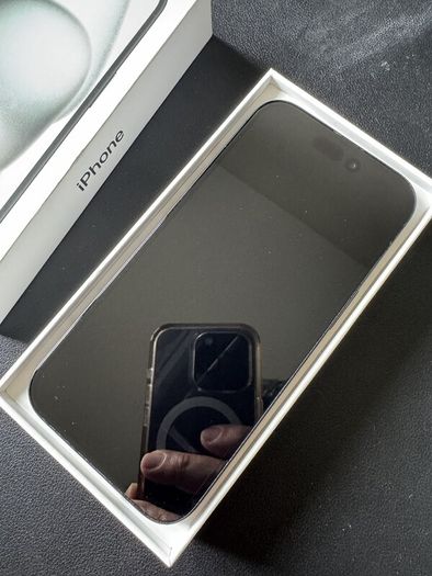 iPhone 15 128GB Black - Unlocked - 89% Battery