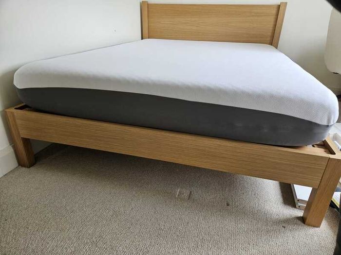 Like-new King Wooden Bed, Mattress and Topper (All Emma brand) 150x200