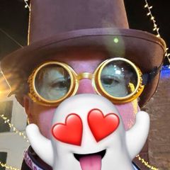 Willy Wonka hat and glases