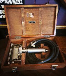 Vintage Allen and Hanburys Medical Device