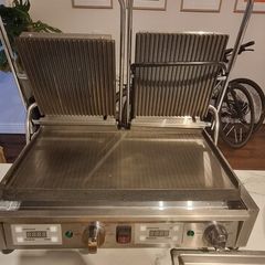 Contact grill, panini press, toasted sandwich maker, griddle