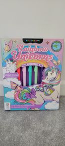 Rainbow Unicorns Colouring Kit