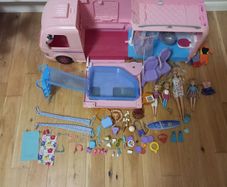 Barbie Camper