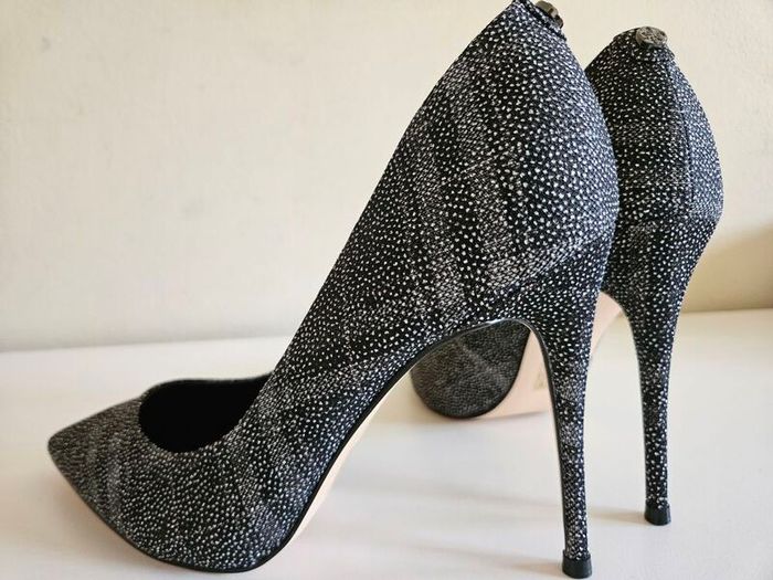 GUESS STILETTOS MULTI high heel sparkly silver shoes RRP 145e UK 6 new & boxed bank holiday sale