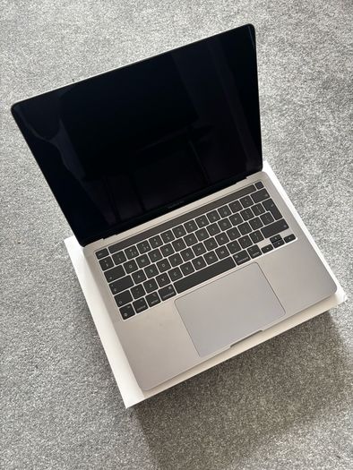 Macbook Pro 13 inch M1