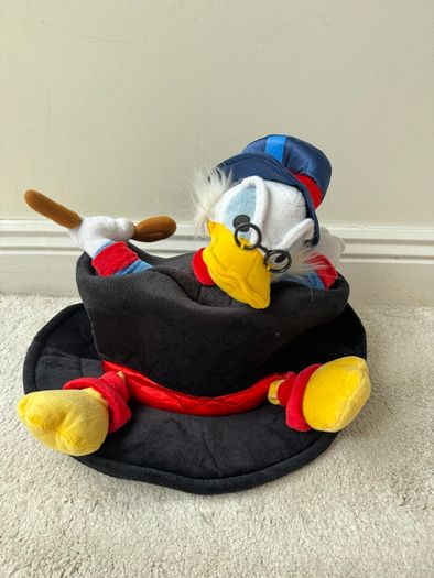 Disneyland Paris Large Uncle SCROOGE McDUCK Plush Novelty Top Hat DuckTales Used Please see pictures