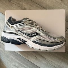 Saucony ProGrid Omni 8