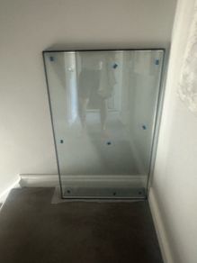 Double glazed glass unit
