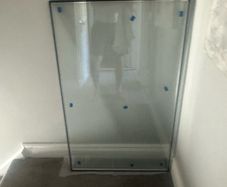Double glazed glass unit