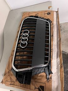 Audi Q3 Front Grill