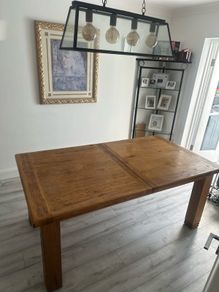 Solid Oak Extendable Table