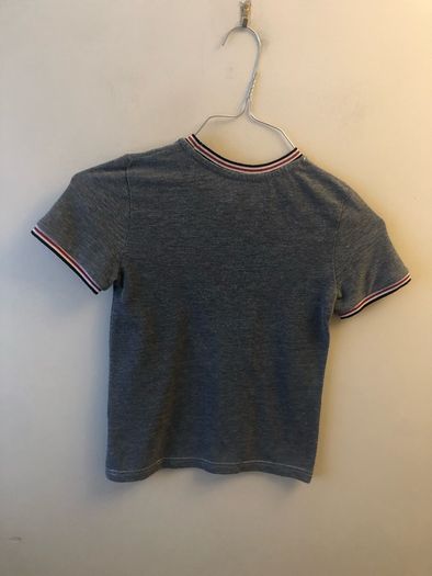 Grey T-shirt (age 5-6)