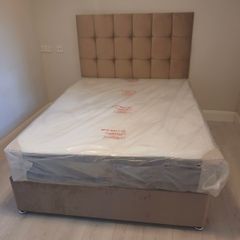 Double bed in mink color