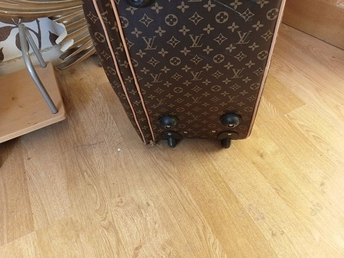 louis vuitton bag