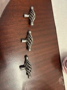 Kitchen press/door handles (x36)